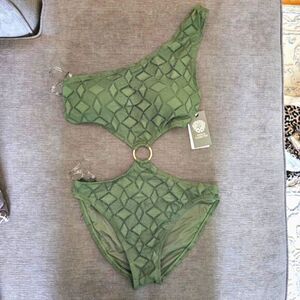 Vince Camuto Women Green knit One Shoulder Ring Linked One Piece Swimsuit Size 8